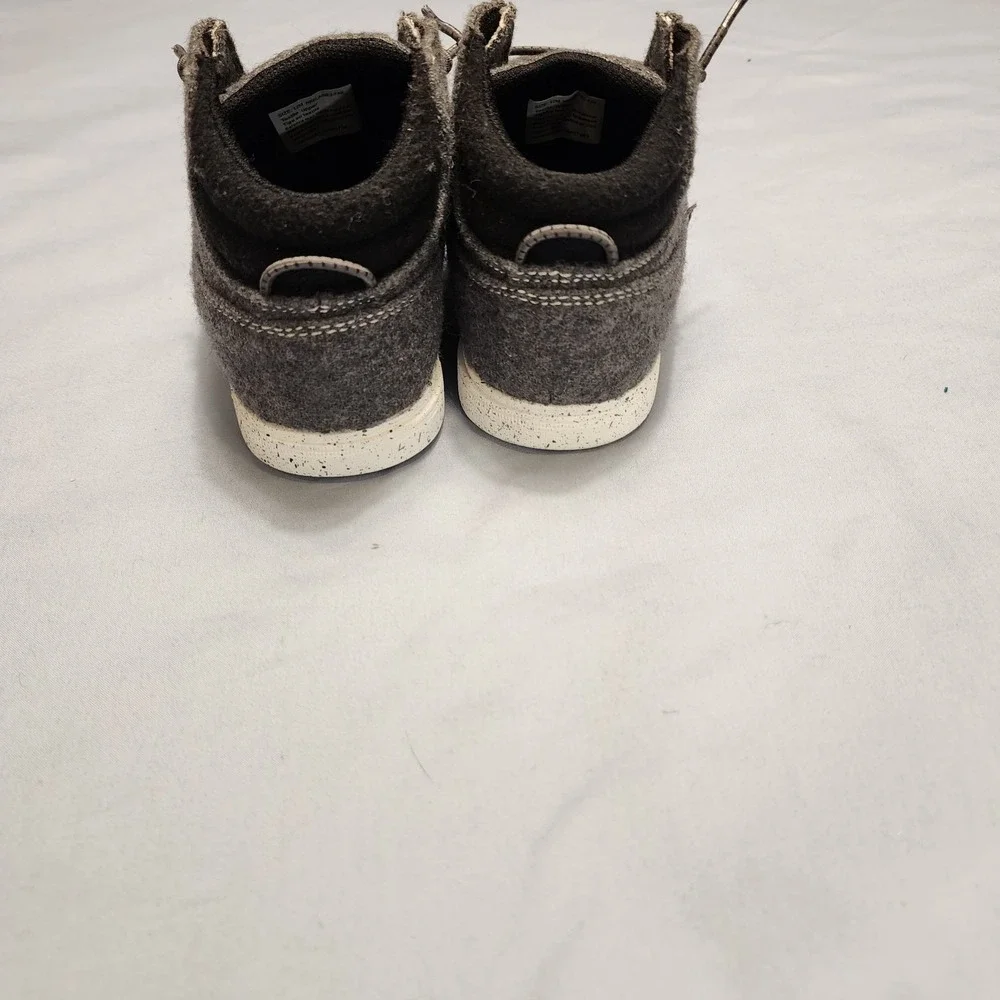 Nordstrom Rack Boys Size 12M Gray Slip On Shoes No Tie‎ Loafer Wally Casual
